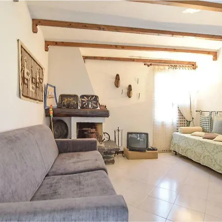 Amazing In W/ Outdoor Swimming Pool, Wifi And Outdoor Swimming Pool Holiday home Lecchiore